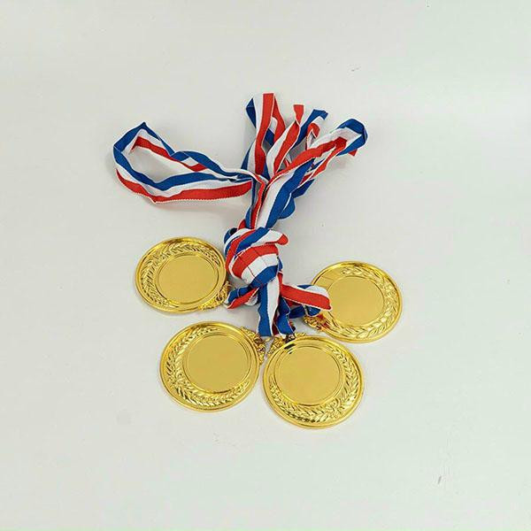 Huy_Chuong_Bong_Lua_Vang