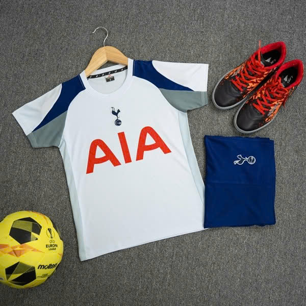 QA_Tre_Em_JS_Tottenham_24/25_Lon_Trang