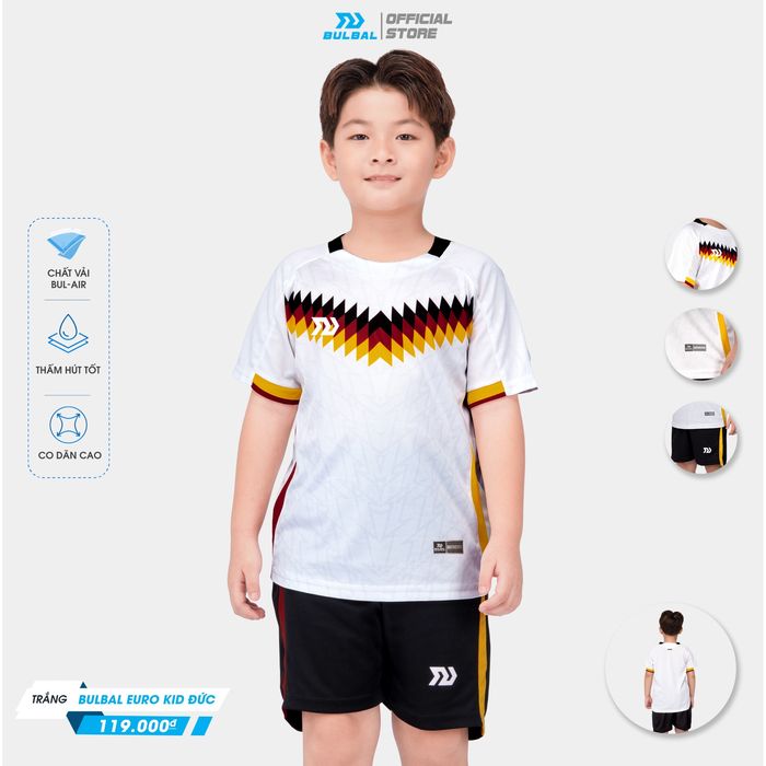 QA_Tre_em_Bulbal_Euro_2024_Duc_Lon_Trang