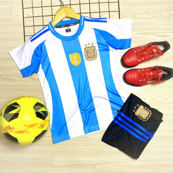 QA_Tre_em_JS_Argentina_2024_Trang_Xanh