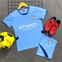 QA_Tre_em_JS_Man_City_24/25_Lon_Xanh_Bien