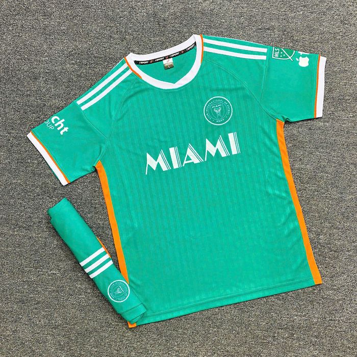 QA_Tre_em_JS_Miami_24/25_Lon_Xanh_Ngoc