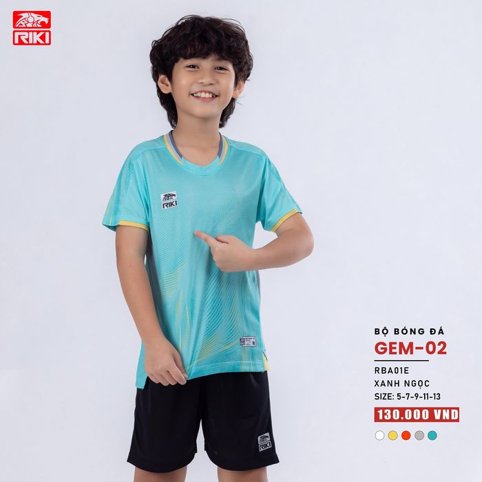 QA_Tre_em_Riki_Gem_02_Xanh_Ngoc