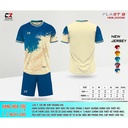 Quan_ao_CR_Flast_9_Kem