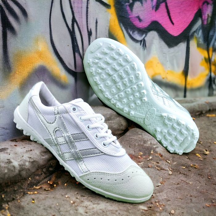 Giay_Bata_Rap_De_Peace_Trang_Bac