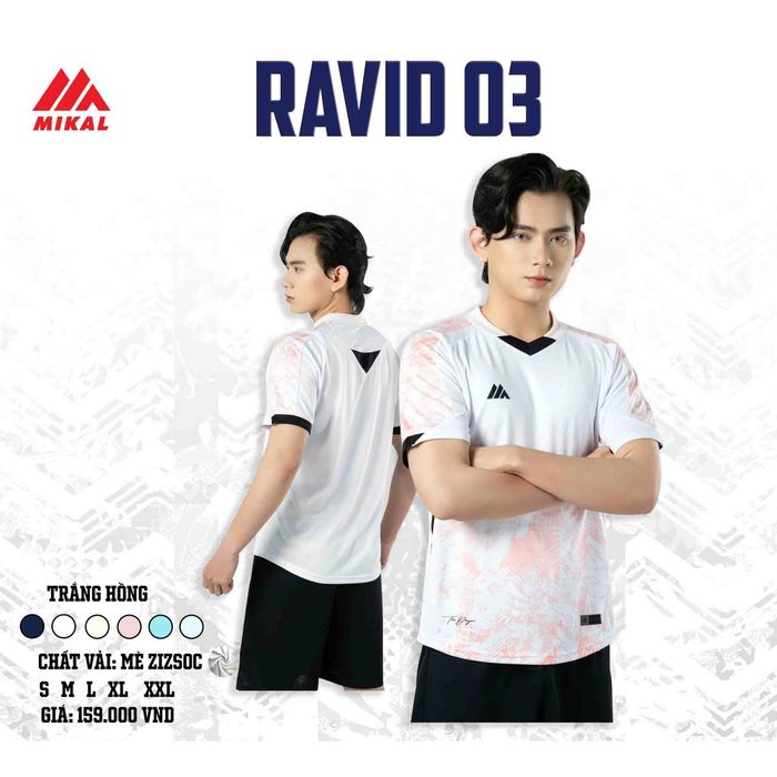 Quan_ao_Mikal_Ravid_3_0_(K5)_Trang_Hong