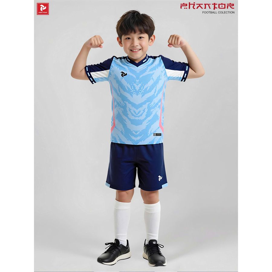 QA_Tre_em_JP_Phantor_Xanh_Bien