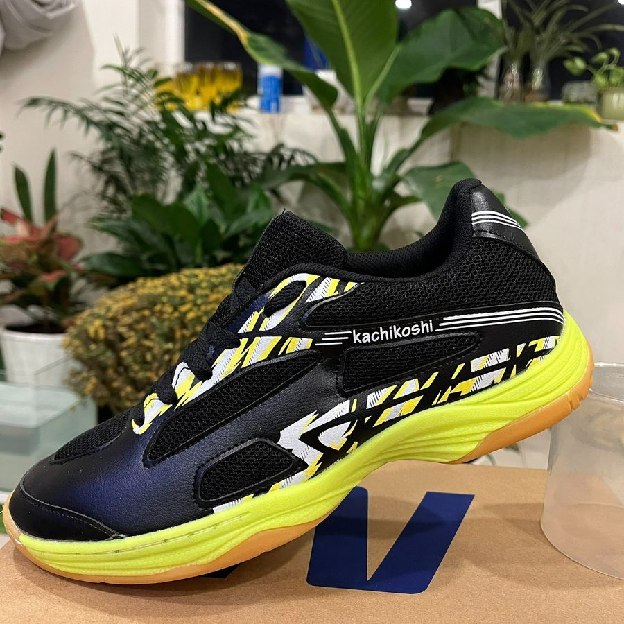 Giay_Nagaki_Akira_Den